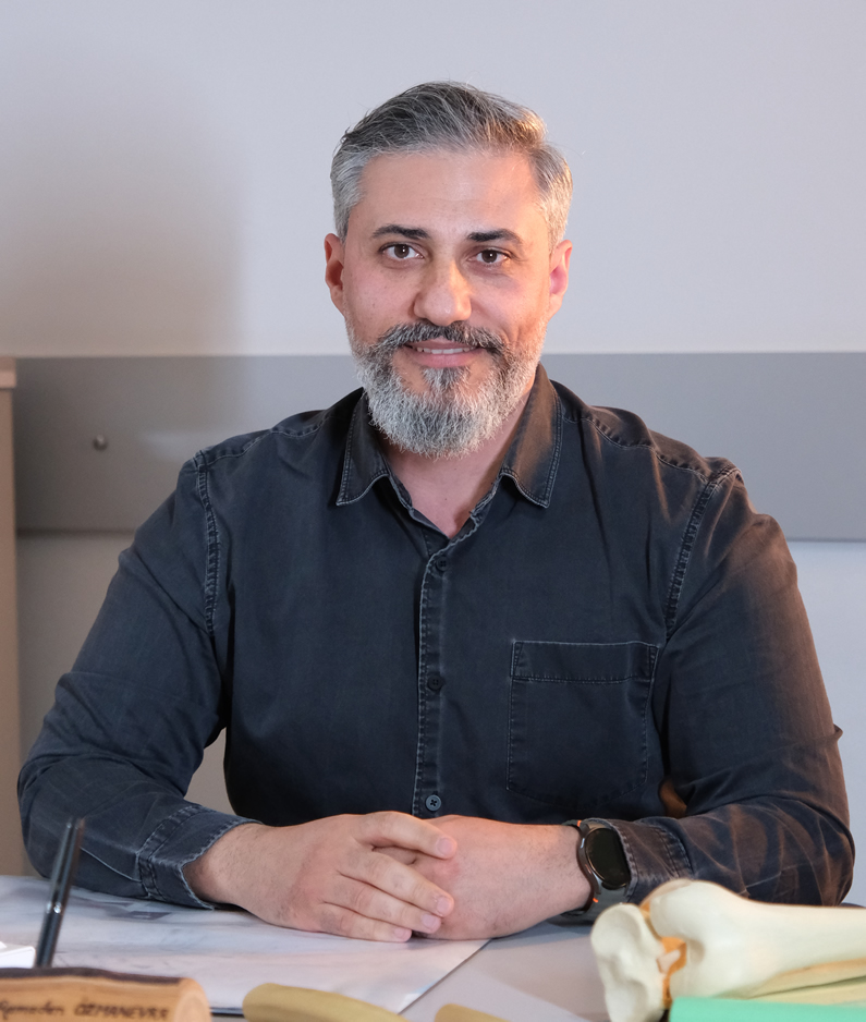 Doç. Dr. Ramadan ÖZMANEVRA